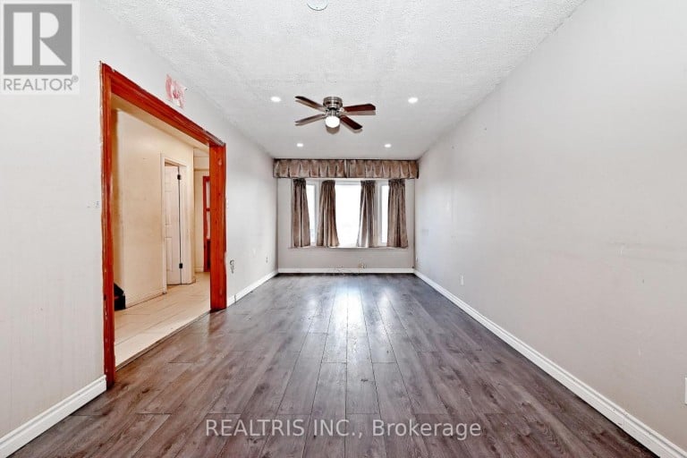 116 SUTHERLAND AVENUE, Brampton (Madoc), Ontario, L6V2H7