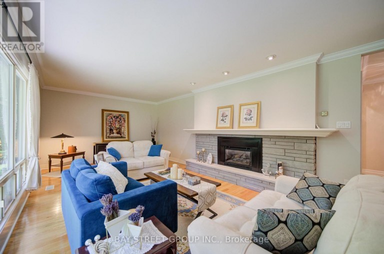 88 MARSDALE DRIVE, St. Catharines (Glendale/Glenridge), Ontario, L2T3S9