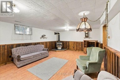 18 DINGMAN STREET Centre Hastings Ontario photo 24