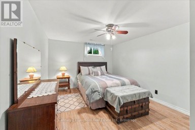 18 DINGMAN STREET Centre Hastings Ontario photo 27