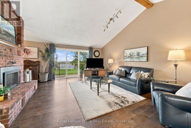 61 BLUEWATER AVENUE Kawartha Lakes (Lindsay) Ontario photo 10