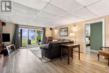 61 BLUEWATER AVENUE Kawartha Lakes (Lindsay) Ontario photo 25