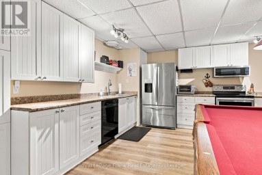 61 BLUEWATER AVENUE Kawartha Lakes (Lindsay) Ontario photo 30