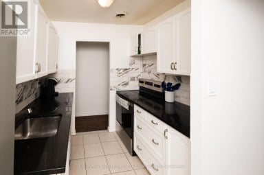 404 - 1690 VICTORIA PARK AVENUE Toronto (Victoria Village) Ontario photo 11