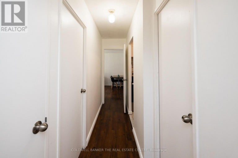 404 - 1690 VICTORIA PARK AVENUE, Toronto (Victoria Village), Ontario, M1R1R1