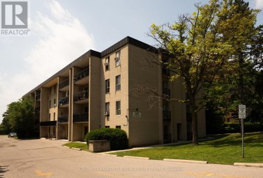 404 - 1690 VICTORIA PARK AVENUE Toronto (Victoria Village) Ontario photo 2