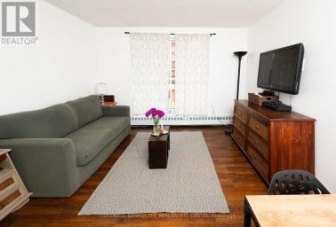 404 - 1690 VICTORIA PARK AVENUE Toronto (Victoria Village) Ontario photo 8