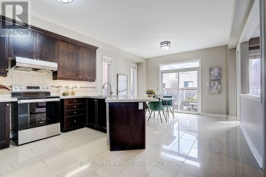 39 JAMES PARROTT AVENUE Markham (Wismer) Ontario photo 12