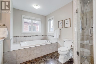 39 JAMES PARROTT AVENUE Markham (Wismer) Ontario photo 33