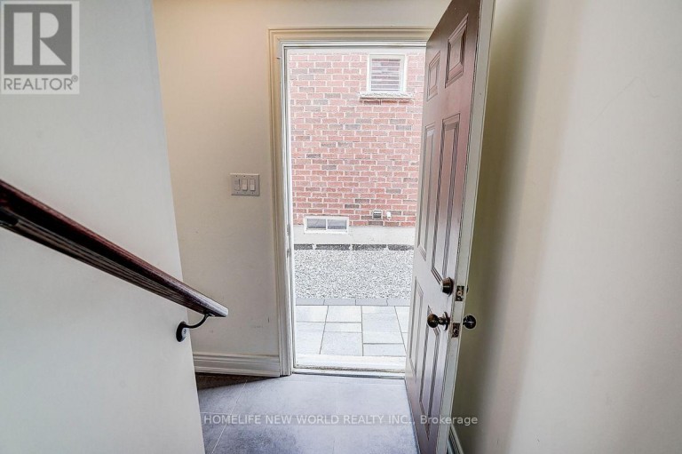39 JAMES PARROTT AVENUE, Markham (Wismer), Ontario, L6E0J8