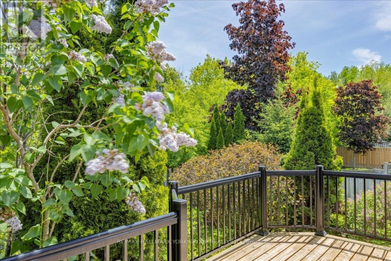 45 HIGHCASTLE AVENUE, Georgina (Historic Lakeshore Communities), Ontario, L4P4B5
