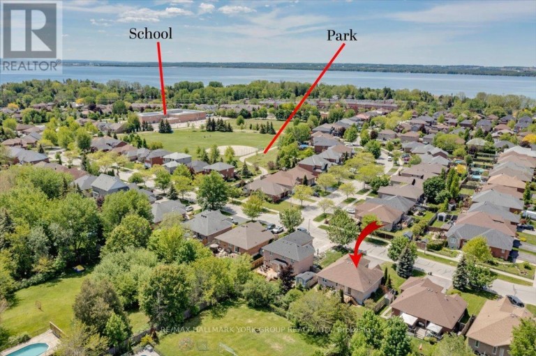 45 HIGHCASTLE AVENUE, Georgina (Historic Lakeshore Communities), Ontario, L4P4B5