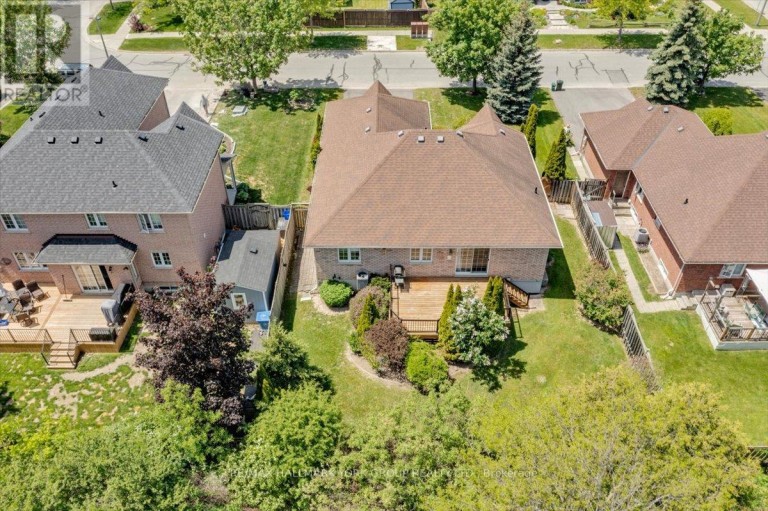 45 HIGHCASTLE AVENUE, Georgina (Historic Lakeshore Communities), Ontario, L4P4B5