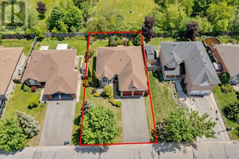 45 HIGHCASTLE AVENUE, Georgina (Historic Lakeshore Communities), Ontario, L4P4B5