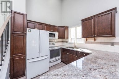 79 FOX RUN Barrie (Letitia Heights) Ontario photo 16
