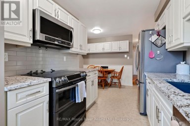 49 CENTENNIAL DRIVE Port Hope Ontario photo 13