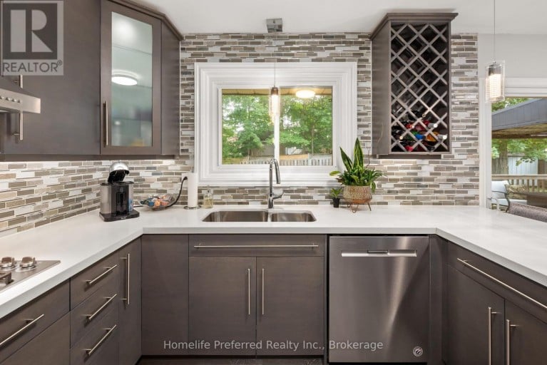 313 LINDAN AVENUE, Selwyn, Ontario, K9L1K8