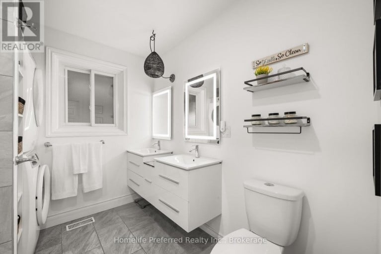 313 LINDAN AVENUE, Selwyn, Ontario, K9L1K8