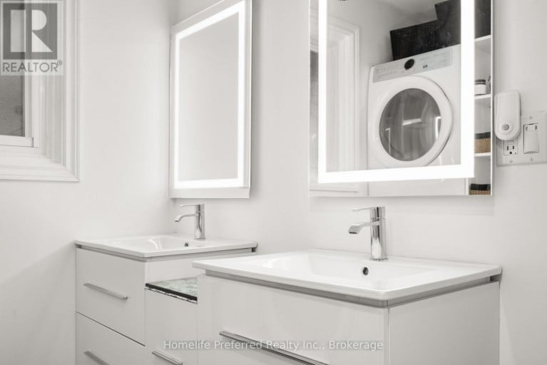 313 LINDAN AVENUE, Selwyn, Ontario, K9L1K8