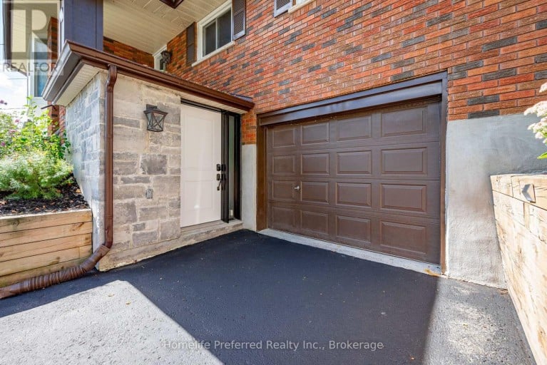 313 LINDAN AVENUE, Selwyn, Ontario, K9L1K8