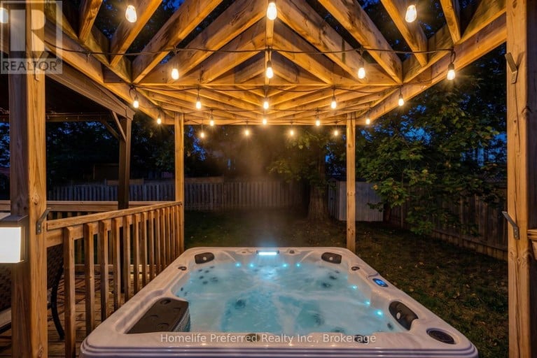 313 LINDAN AVENUE, Selwyn, Ontario, K9L1K8