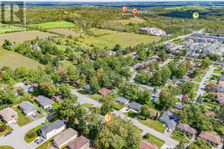 313 LINDAN AVENUE, Selwyn, Ontario, K9L1K8