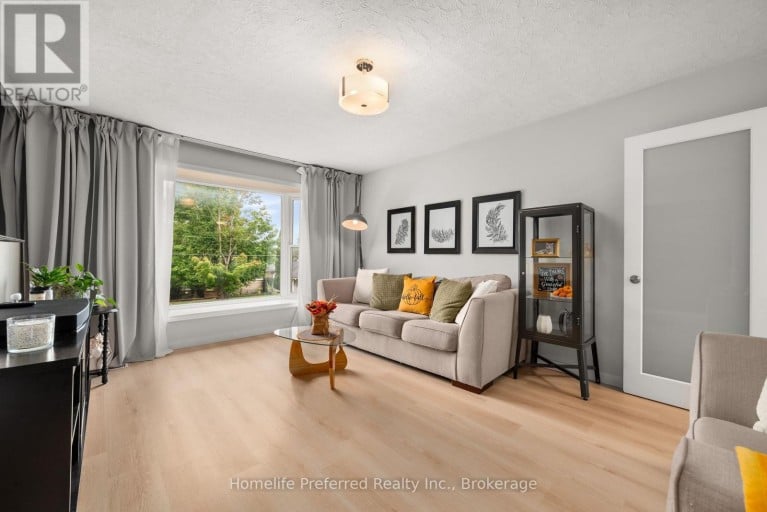 313 LINDAN AVENUE, Selwyn, Ontario, K9L1K8