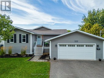 121 ERIE STREET Collingwood Ontario photo 1