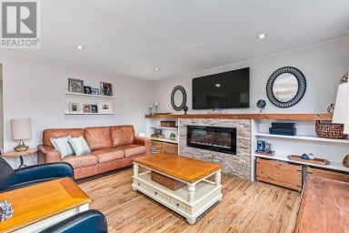 121 ERIE STREET Collingwood Ontario photo 14