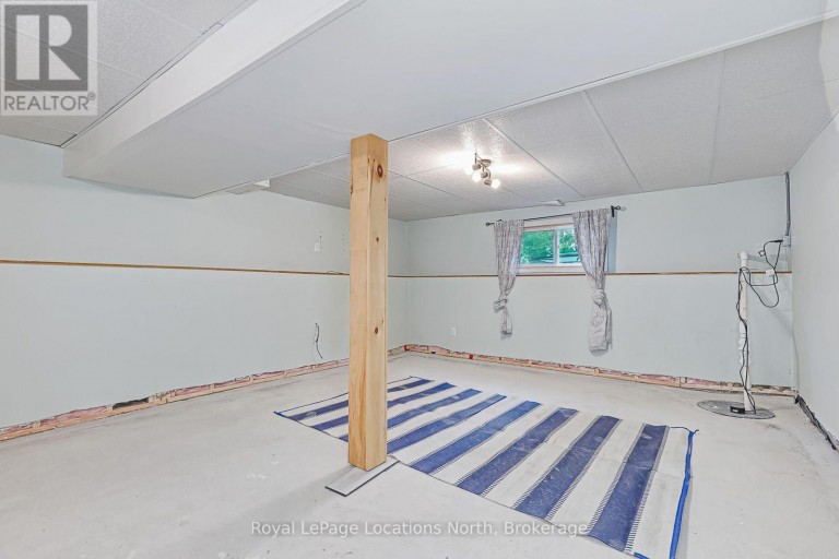 121 ERIE STREET, Collingwood, Ontario, L9Y1P5