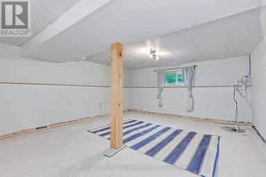 121 ERIE STREET Collingwood Ontario photo 31