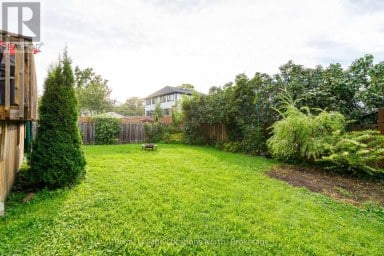 121 ERIE STREET Collingwood Ontario photo 44