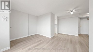 1003 - 5580 SHEPPARD AVENUE E Toronto (Malvern) Ontario photo 10