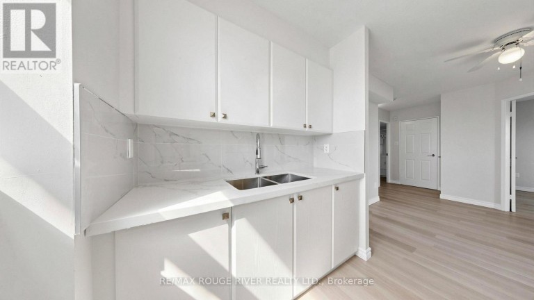 1003 - 5580 SHEPPARD AVENUE E, Toronto (Malvern), Ontario, M1B2L3