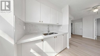1003 - 5580 SHEPPARD AVENUE E Toronto (Malvern) Ontario photo 14