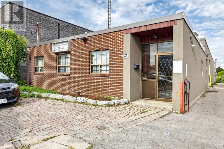 75 HOWDEN ROAD, Toronto (Wexford-Maryvale), Ontario, M1R3C7
