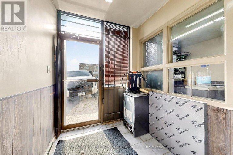 75 HOWDEN ROAD, Toronto (Wexford-Maryvale), Ontario, M1R3C7