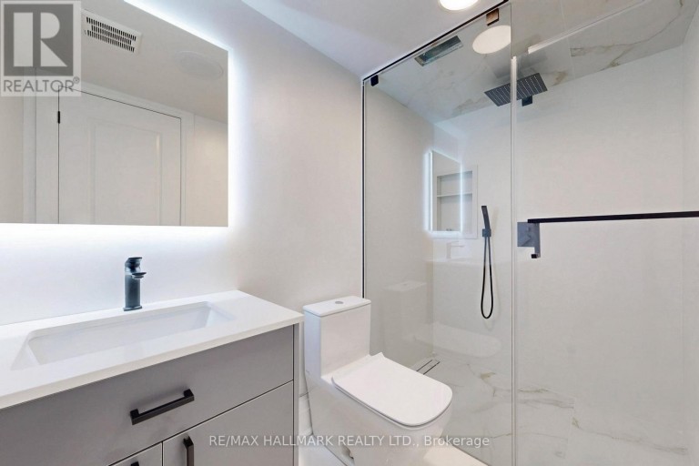 51A PUCCINI DRIVE, Richmond Hill (Oak Ridges), Ontario, L4E2Y6