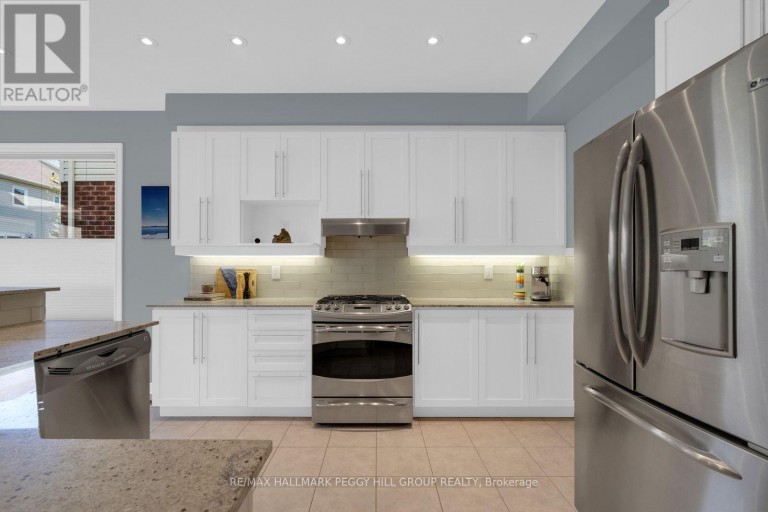 5 MAGNA CARTA ROAD, Barrie (Innis-Shore), Ontario, L4M7H9
