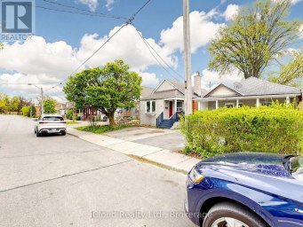 32 SEVENTEENTH STREET Toronto (New Toronto) Ontario photo 2