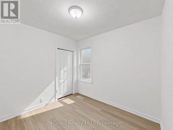 32 SEVENTEENTH STREET Toronto (New Toronto) Ontario photo 27