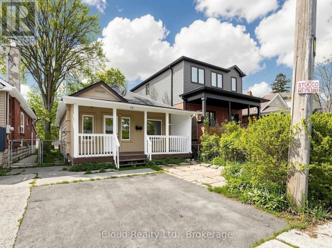 32 SEVENTEENTH STREET, Toronto (New Toronto), Ontario, M8V3K3