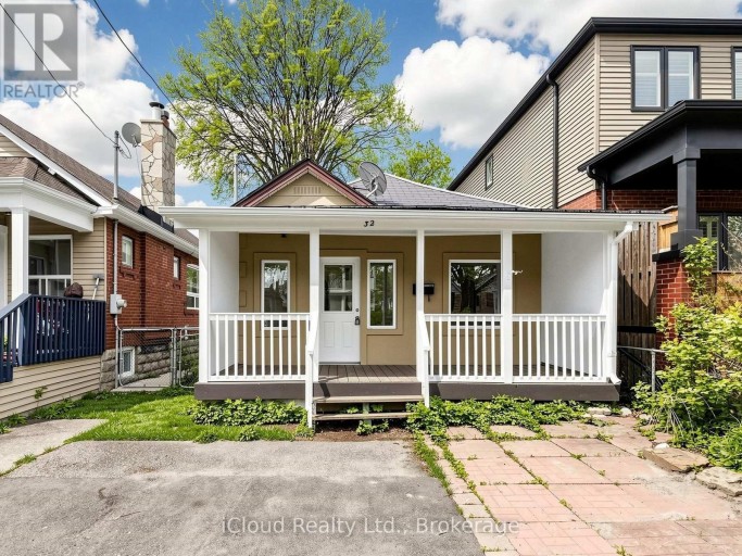 32 SEVENTEENTH STREET, Toronto (New Toronto), Ontario, M8V3K3