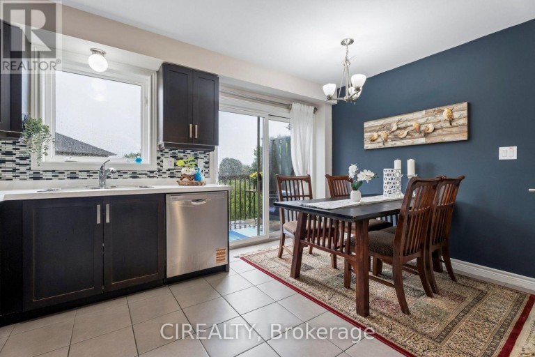 12 - 201 WESTBANK TRAIL, Hamilton (Stoney Creek Mountain), Ontario, L8J0H4