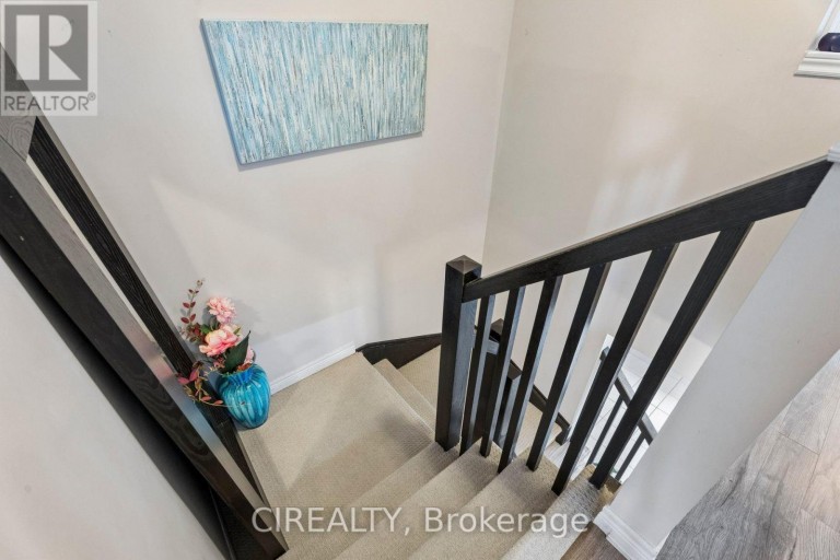 12 - 201 WESTBANK TRAIL, Hamilton (Stoney Creek Mountain), Ontario, L8J0H4