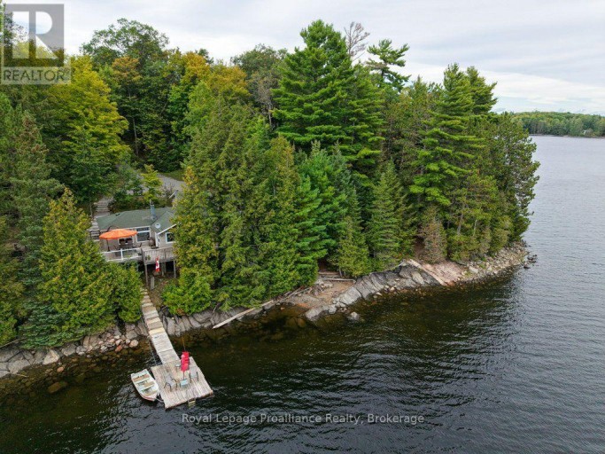 1077 PUKITIS TRAIL, Highlands East (Cardiff Ward), Ontario, K0L1A0