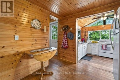 1077 PUKITIS TRAIL Highlands East (Cardiff Ward) Ontario photo 12