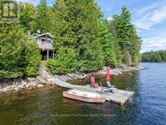 1077 PUKITIS TRAIL Highlands East (Cardiff Ward) Ontario photo 2