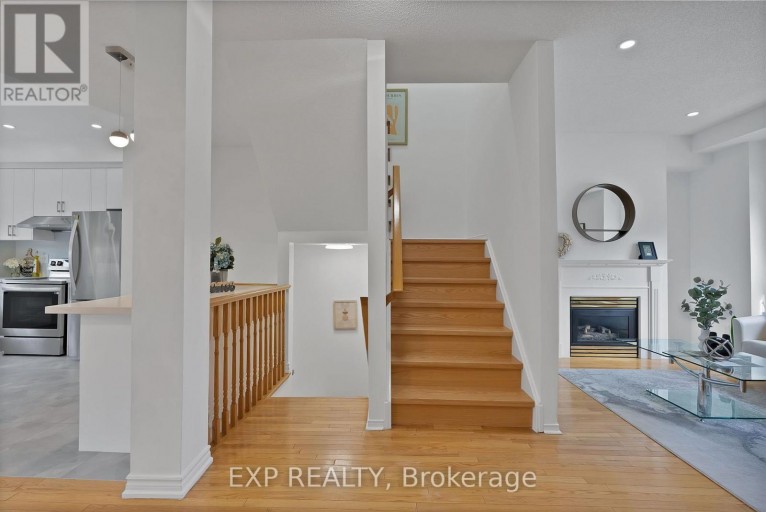 11 MAPLE PARK WAY, Markham (Milliken Mills West), Ontario, L6G1C5