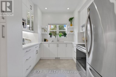 11 MAPLE PARK WAY Markham (Milliken Mills West) Ontario photo 3